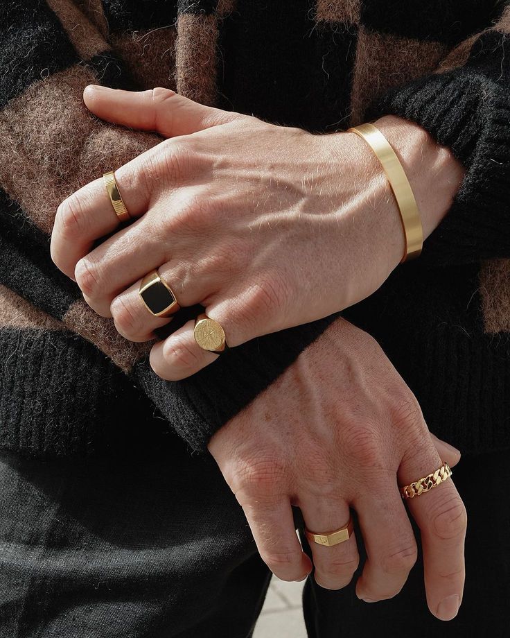 Anillos